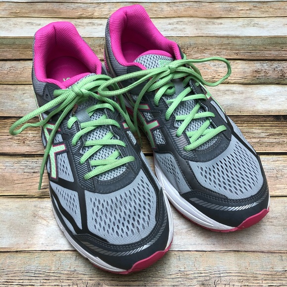 womens size 12 asics running shoes